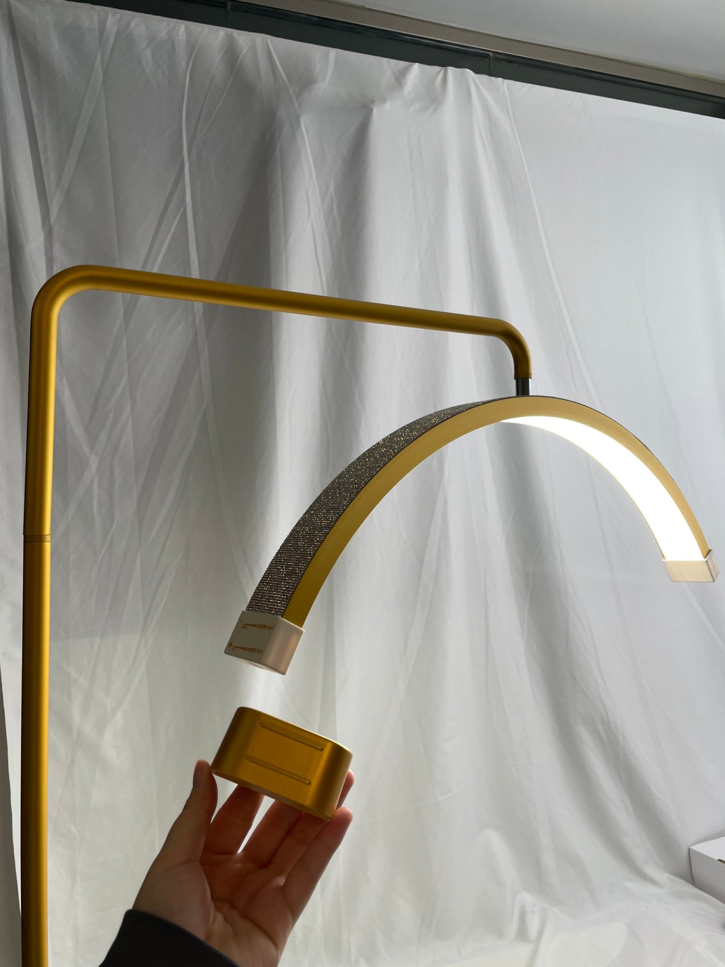 Pro Crystal Lash Light